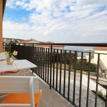 By The Sea Silo, Krk - 18682 Apartamento