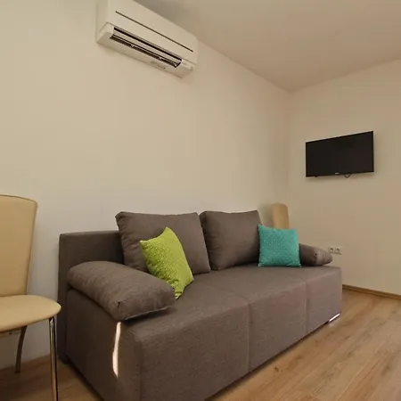 Apartamento By The Sea Silo, Krk - 18682 Šilo