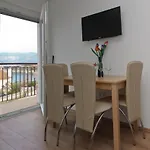 By The Sea Silo, Krk - 18682 아파트 실로